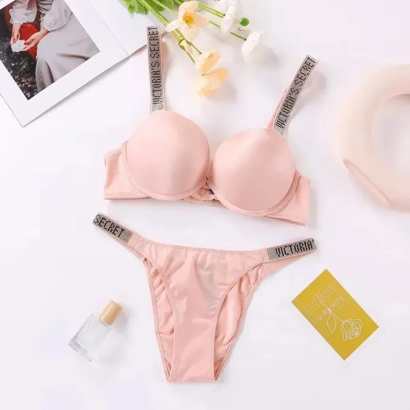 New Adjustable Bra and Panty Set Lace Lingerie Sets Classic Women's Sexy V Lingerie Set S Sheer Lace Trim Supportive Push Up