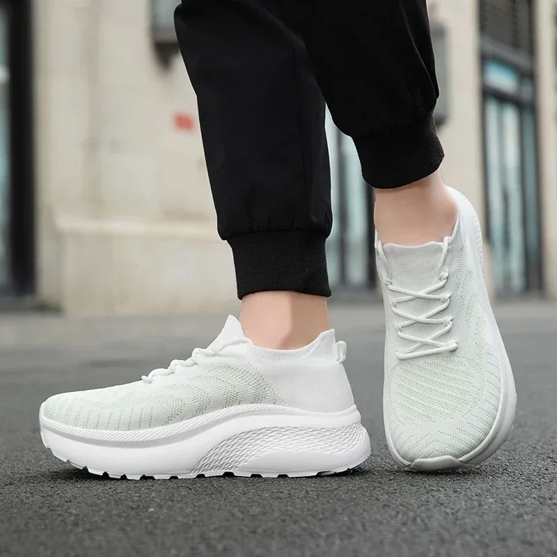 Unisex Men Sneakers Barefoot Casual Wide Last Fashionable Canvas Flat Board Shoe New Wide Toe Breathable Mesh Running Shoes