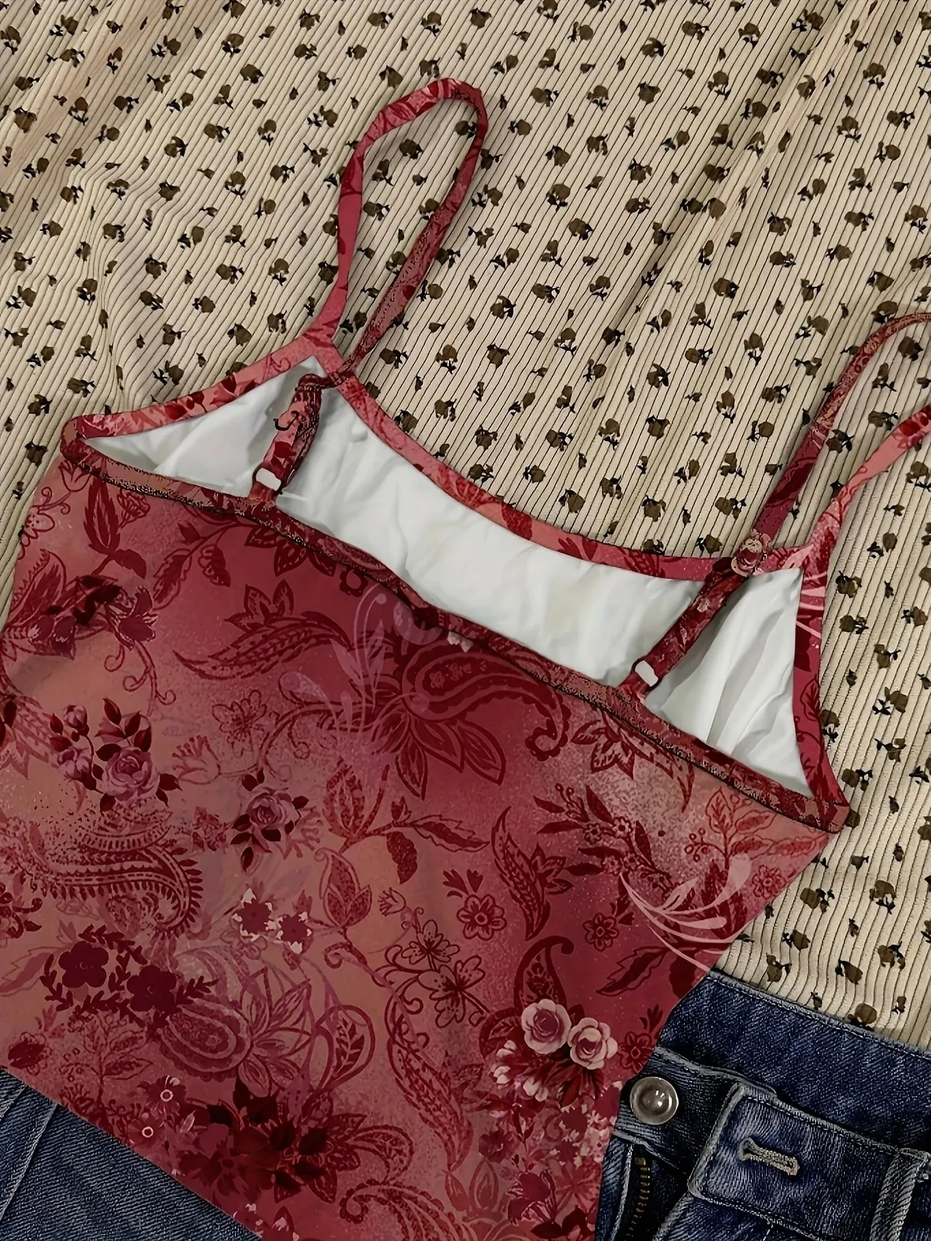 Vintage Floral Pattern Red Sexy Vest Women's Short Top