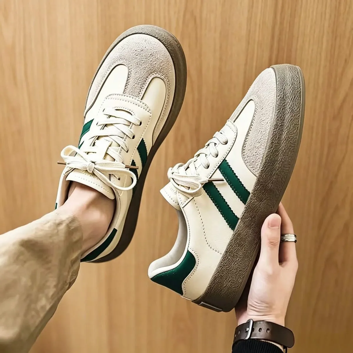 Men's Winter Canvas Shoes Retro Low Top Casual Training Sneakers Hong Kong Style Small Brand Design Sense of Design