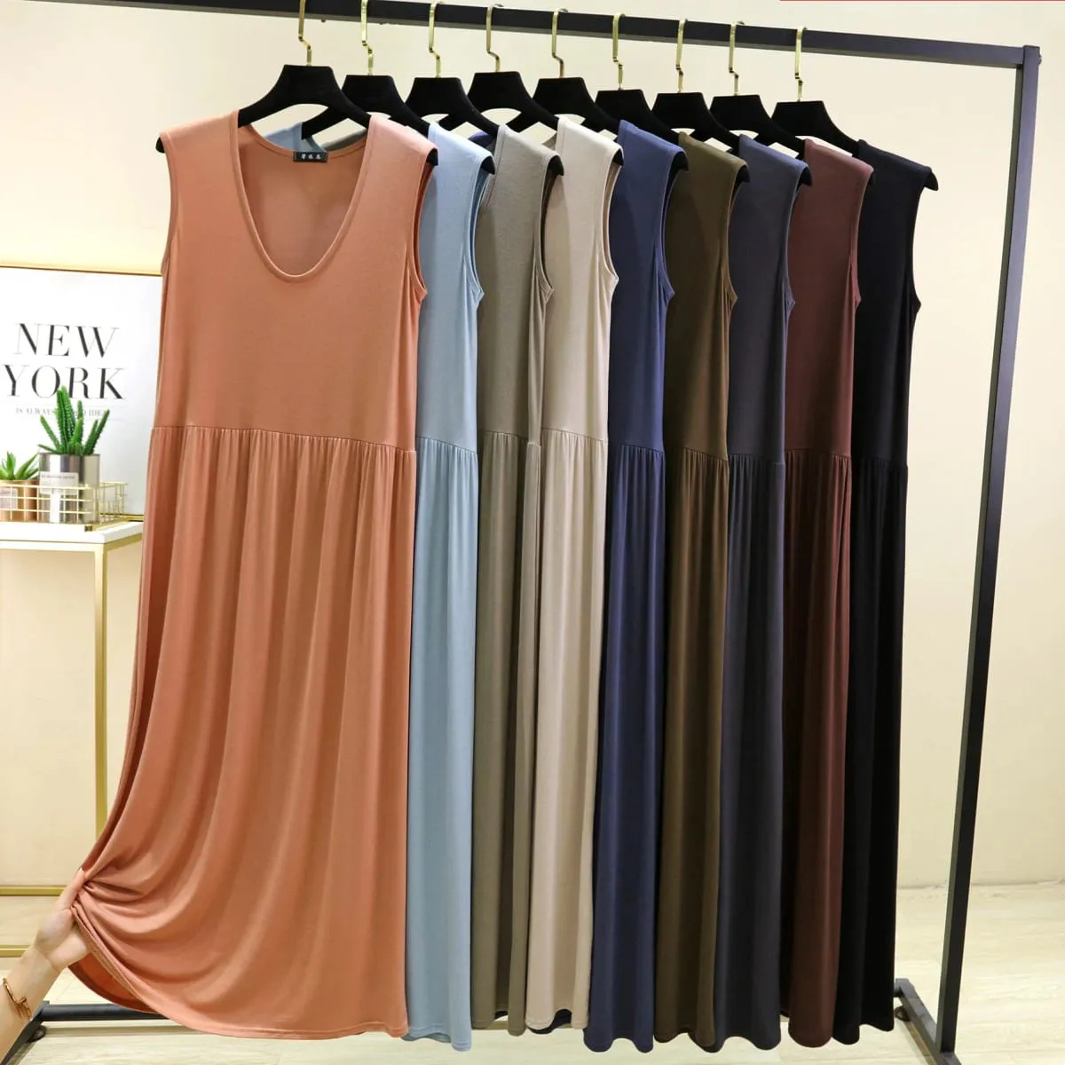 Plus Size L bis 6XL Damenkleid Modal Ärmelloses Tankkleid Plissiertes Schlafkleid Mittellange Taillenschlankungskleider Lockere Homewear — image 5
