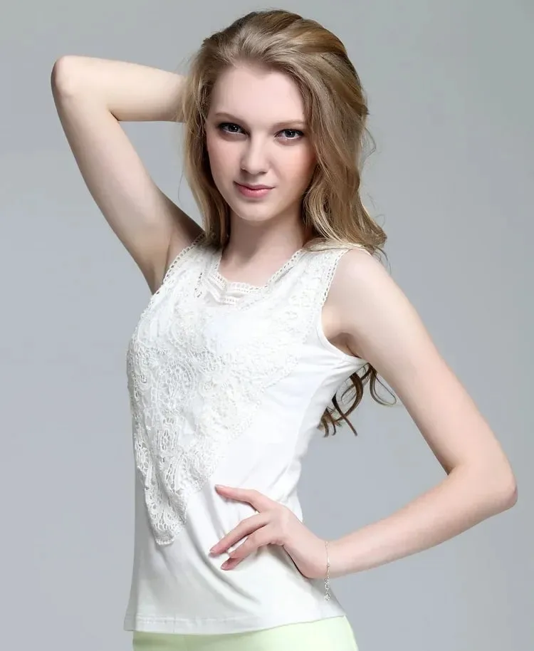 New Women shirt Casual Sexy Lace Tops Slim Vest Bottoming