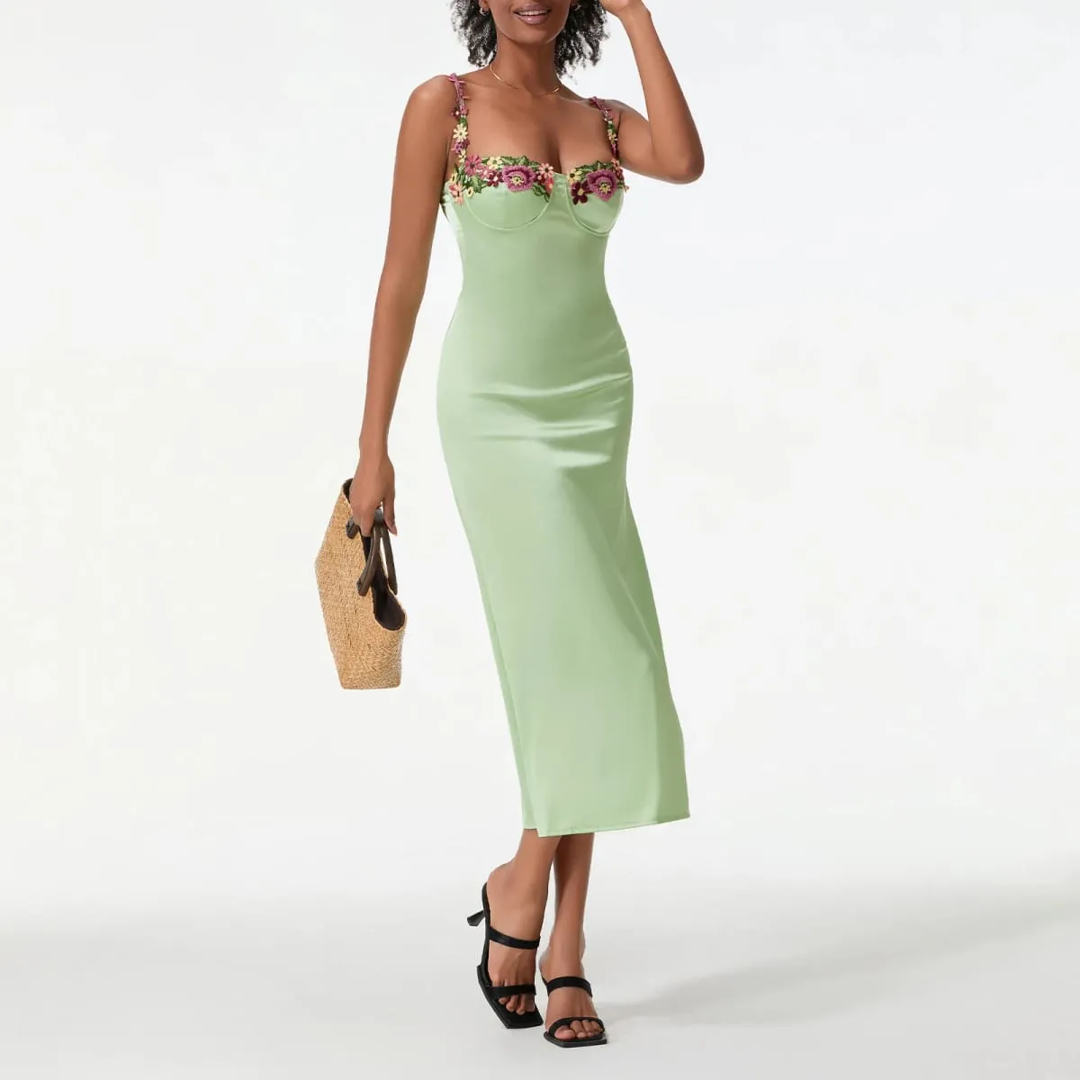 Gaun Panjang Bodycon Selempang Satin Gaun Koktail Tali Spaghetti Tanpa Lengan Bordir Bunga Wanita Gaun Ramping Klub Pesta Musim Panas