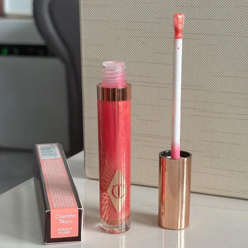 Charlotte Tilbury CT Makeup Set Water Light Collagen Lip Moisturizer Pressed Powder für makelloses Finish Vierfarbiger Lidschatten