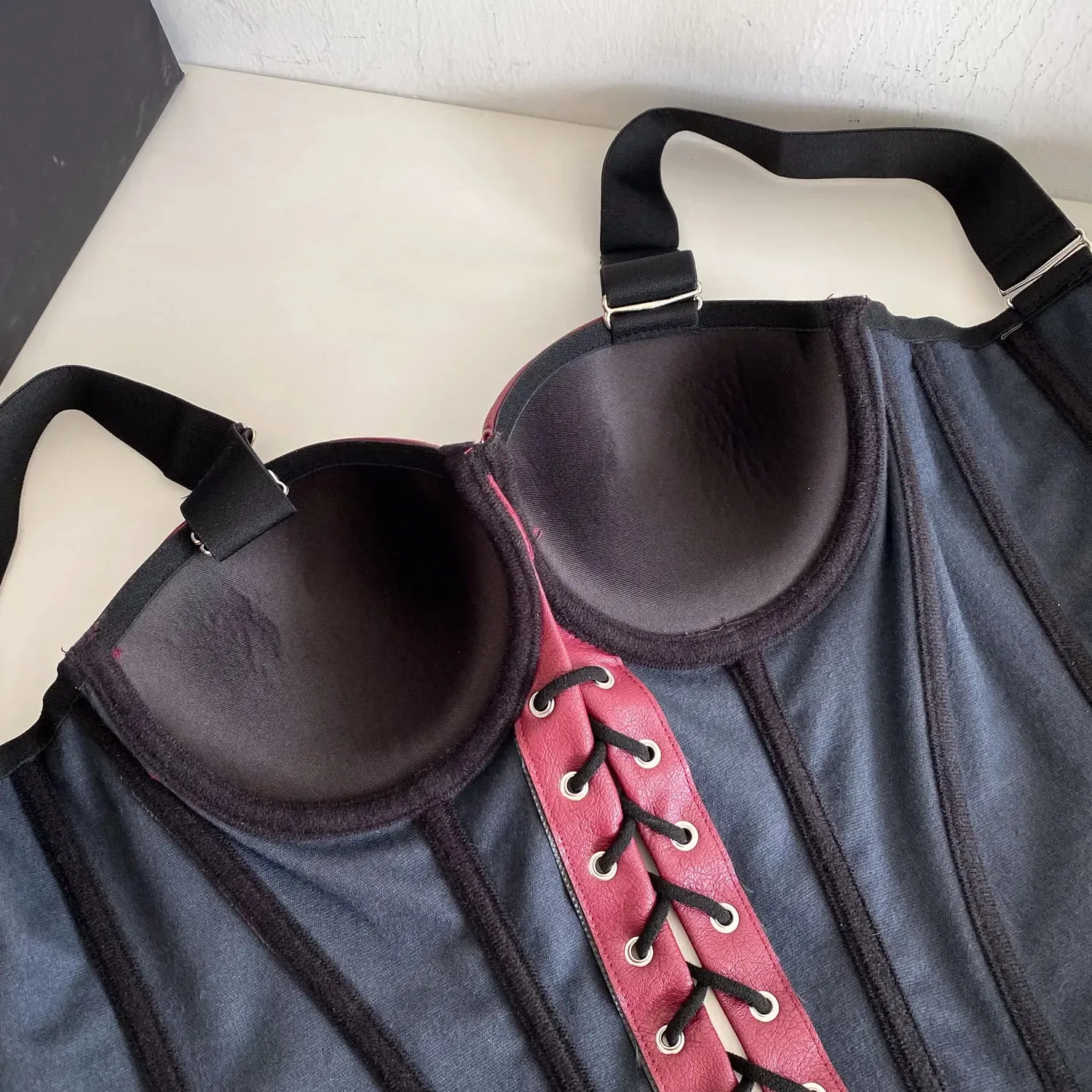 Sexy Off Shoulder Bandage Chic Crop Top Corset Bustier Fashion Camis Autumn Slim Fit Women Tank Top