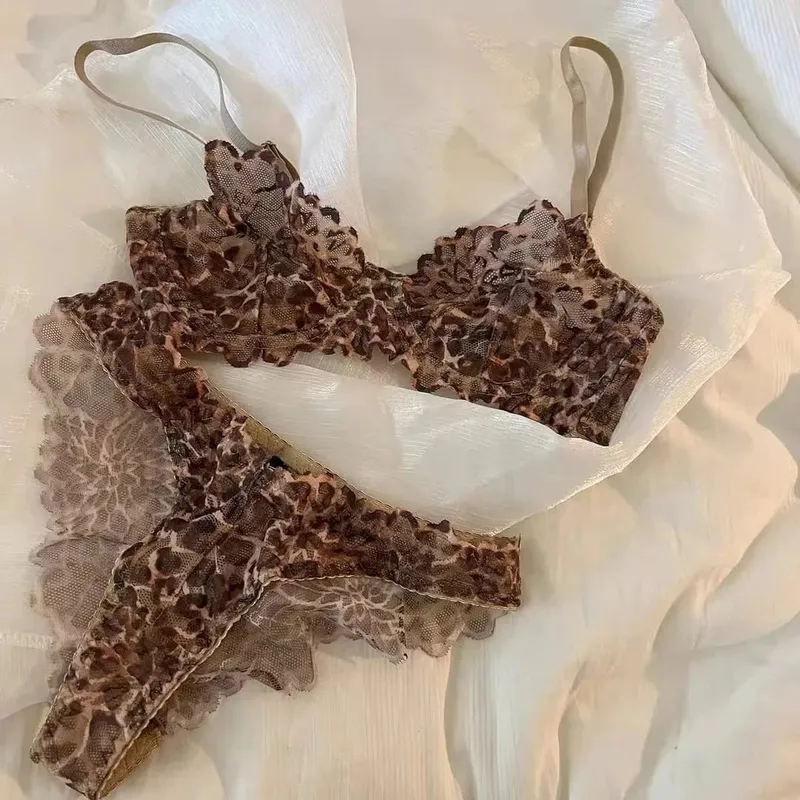 Sexy Leopard Print Lingerie Ultra-thin Lace Lingerie Big Chest French Style Slimming And Anti Sagging Bra Set Women Underwear
