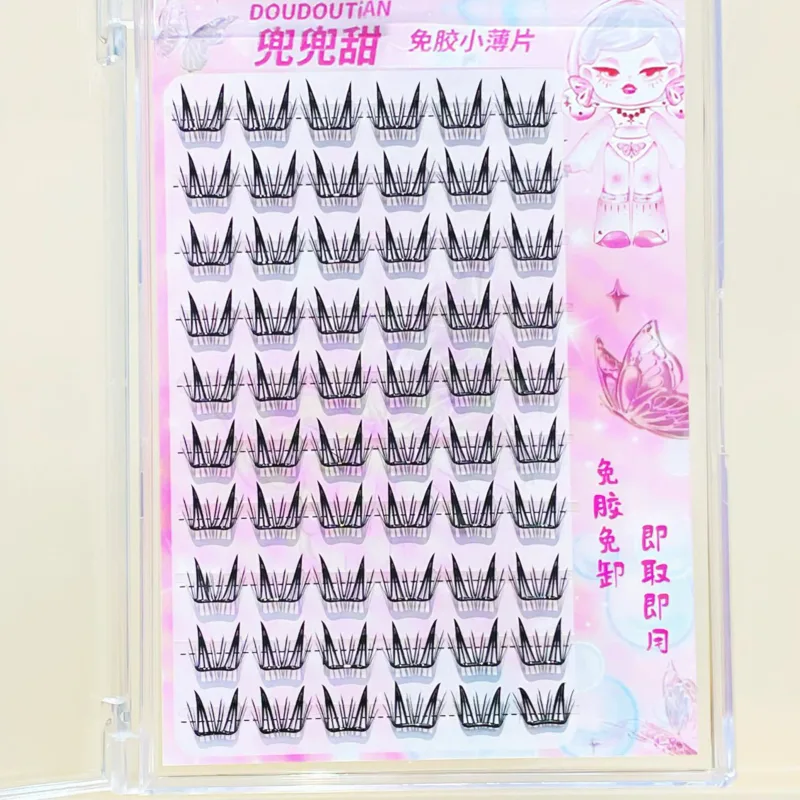 가짜 속눈썹 C 컬 자연스럽고 희미한 속눈썹 Wisps 만화 자체 접착 속눈썹 소녀에게 완벽한 나이트 아웃 아이 메이크업 도구