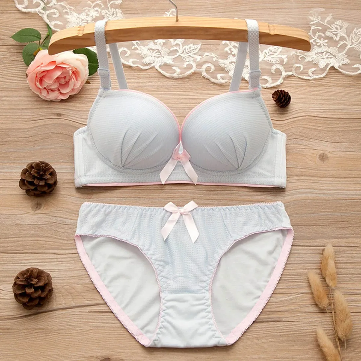 Sexy Lingerie Woman Lace Transparent Underwear Sexy Bra For Women Soft Lace Lingerie Set See Through lencería atrevida de mujer