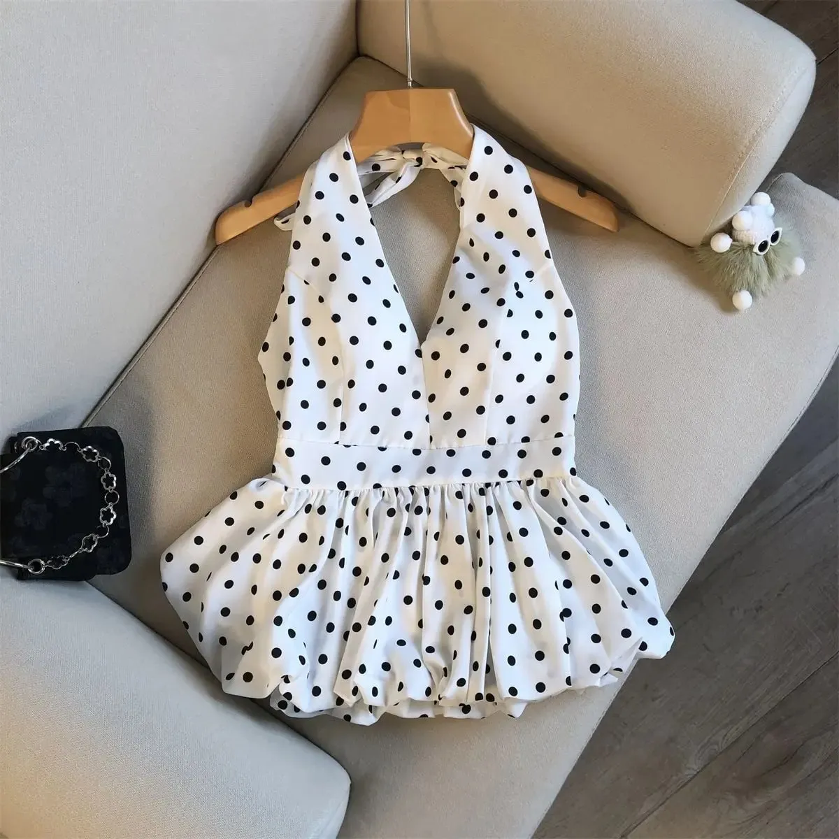 Backless Sexy Halter Beach Babydoll Crop Tops Women Polka Dots V neck Sleeveless T shirt Ruffles Basic Basic Tees Casual New