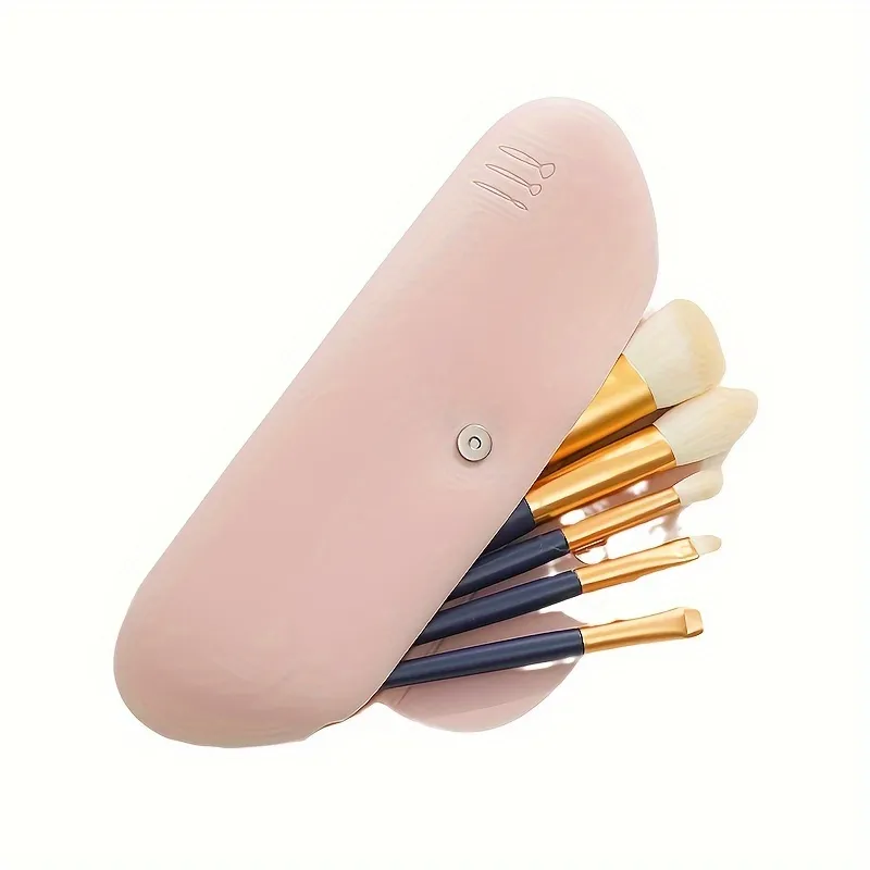 Silicone Travel Makeup Brush Holder Anti-fall Out Portable Cosmetic Face Brushes Holder Soft and Sleek Makeup Tools Organizer