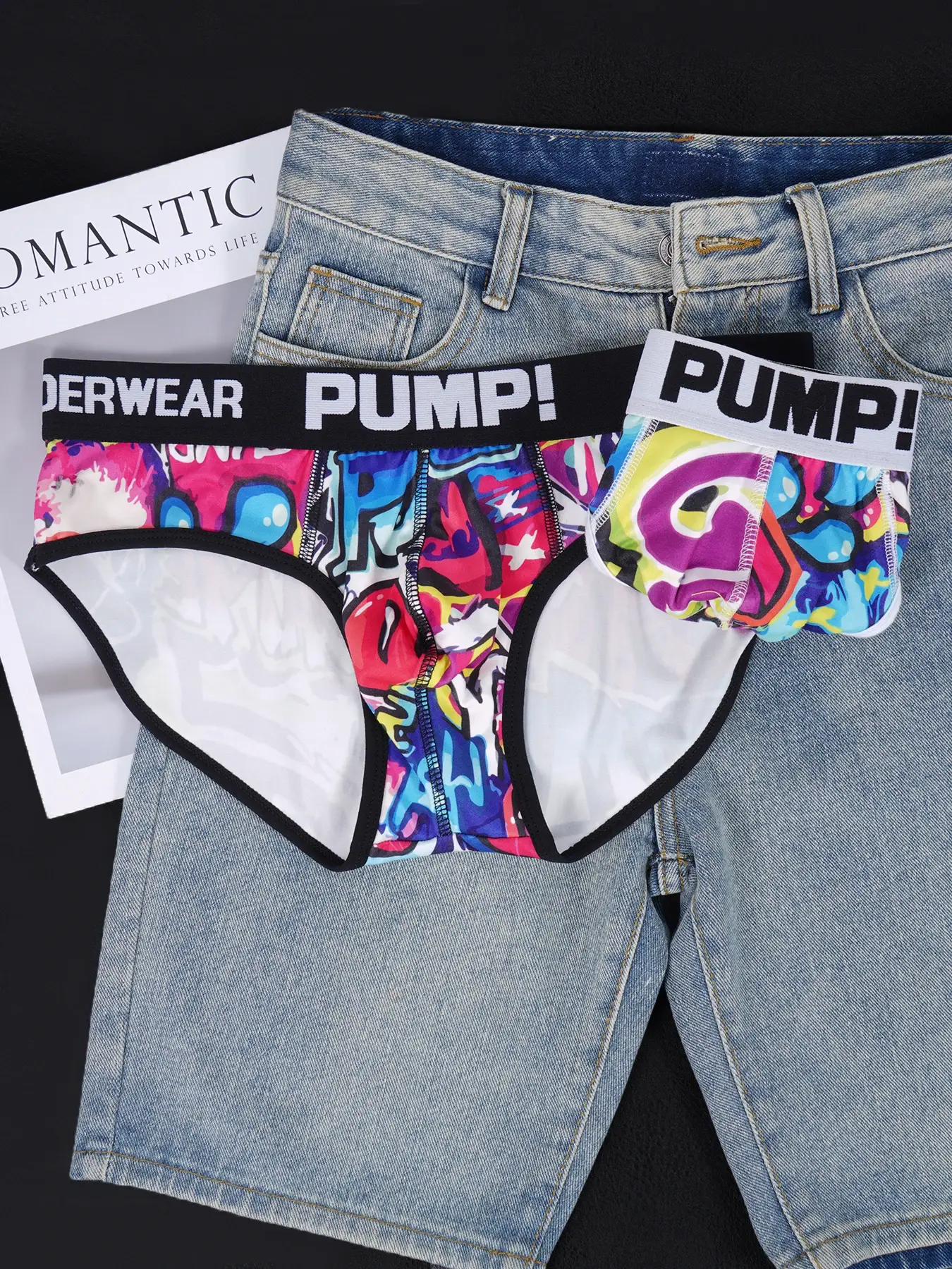 Men’s Graffiti Print Triangle Underwear Elastic Waistband Ice Silk Breathable Underwear