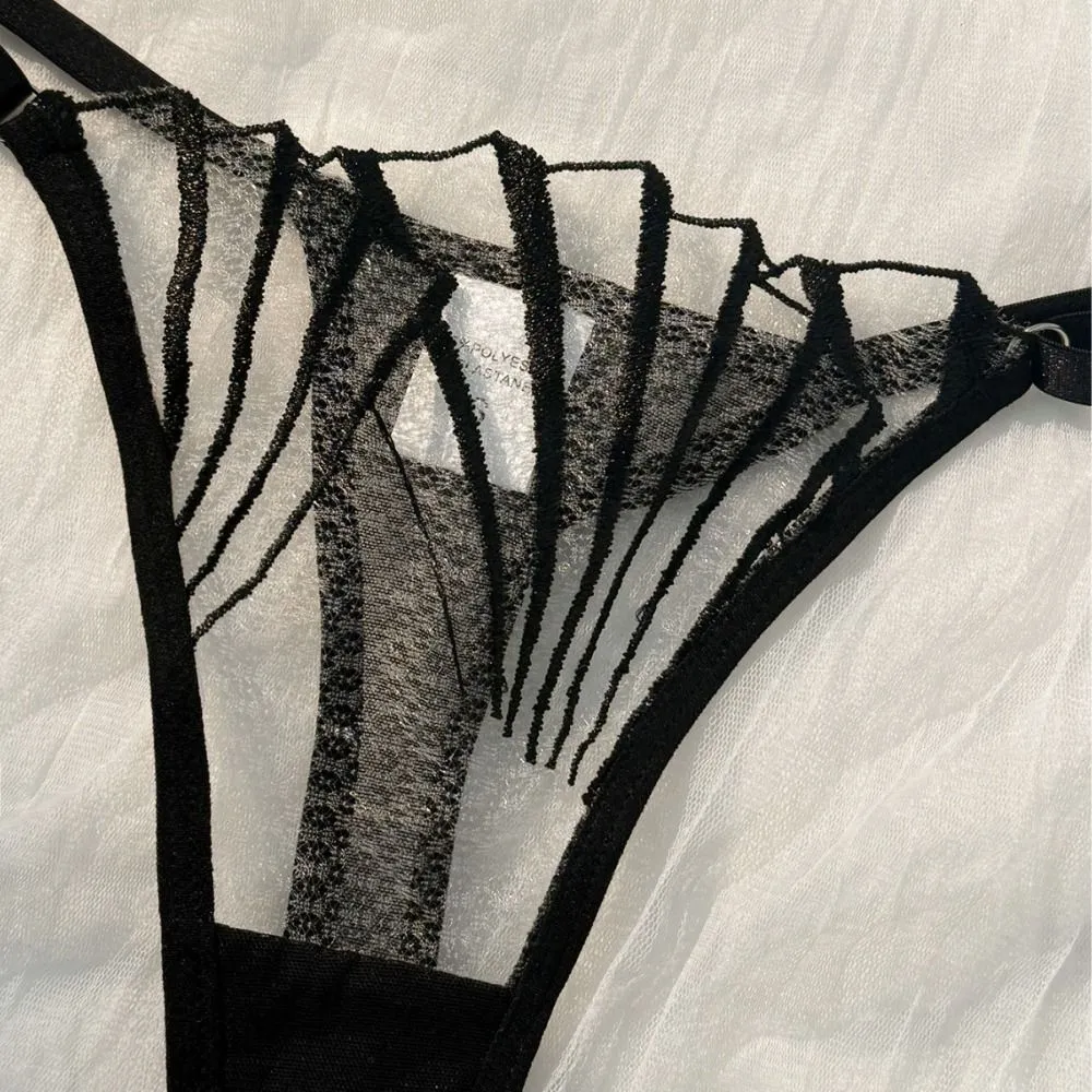 Sexy Women's Bra Set Breathable Comfortable Lace Mesh Lingerie Set Ultra Thin Lightweight Scallop Transparent Lingerie Set