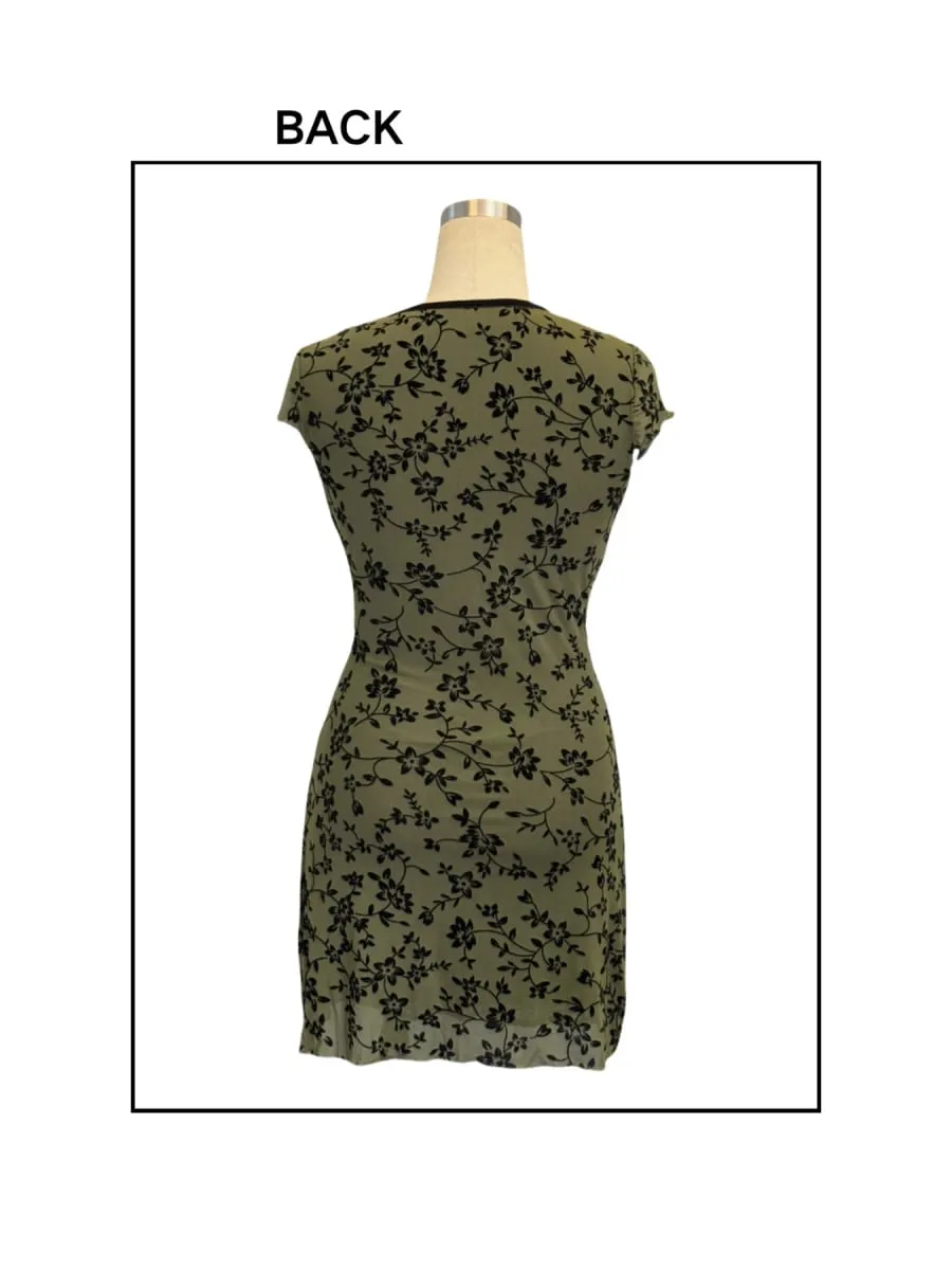 Summer 2026 Green Ditsy Flowers Dress Women Floral V-Neck Slim Waist A-line Mini Dress Sexy Dresses Short Sleeve Casual 64051