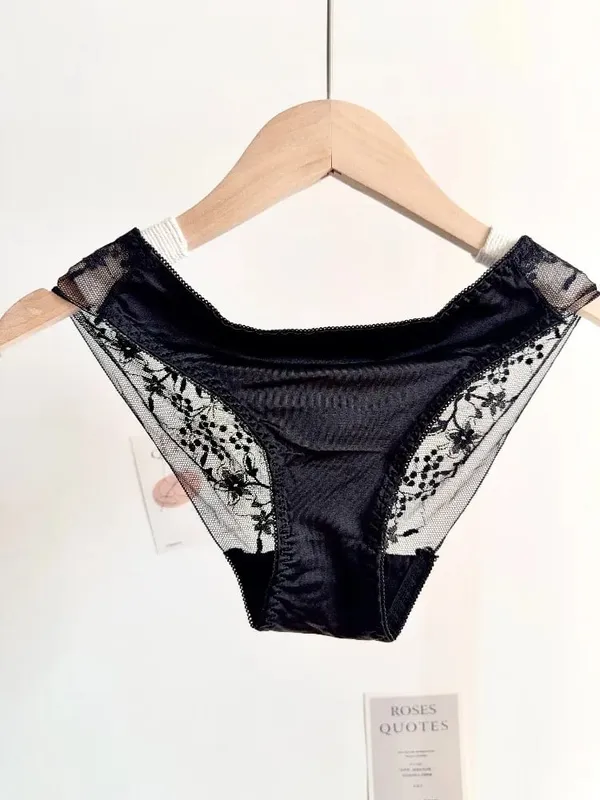 Women Red Sexy Lace Bra Set Push Up Soft Underwire Thin Lingerie Comfortable Support for Small Bust Female Underwear Suit S-XL