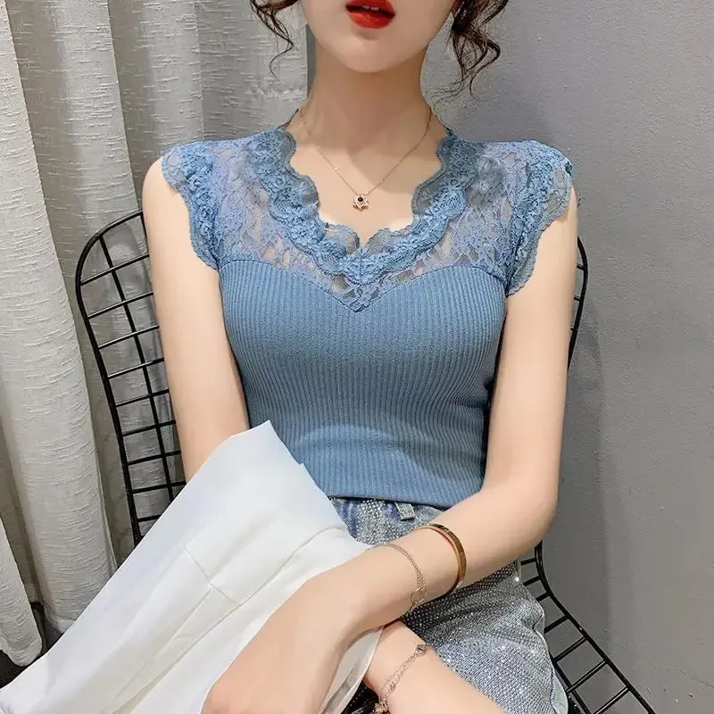 T-shirt sans manches pour femmes, col en v, couture en dentelle, gilet transparent en soie glacée, bretelles, couche de Base tricotée, été