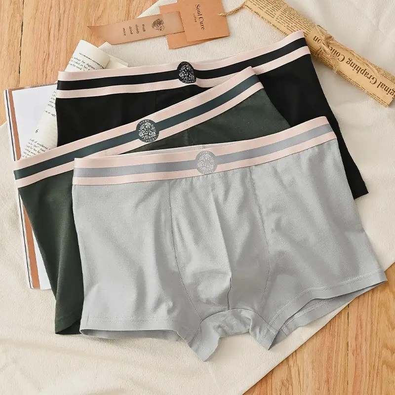 3PCS Herren-Unterwäsche, Baumwolle, bequem, atmungsaktiv, runder Etikettendruck, einfache Mode, Herren-Boxershorts, Unterwäsche-Kombination