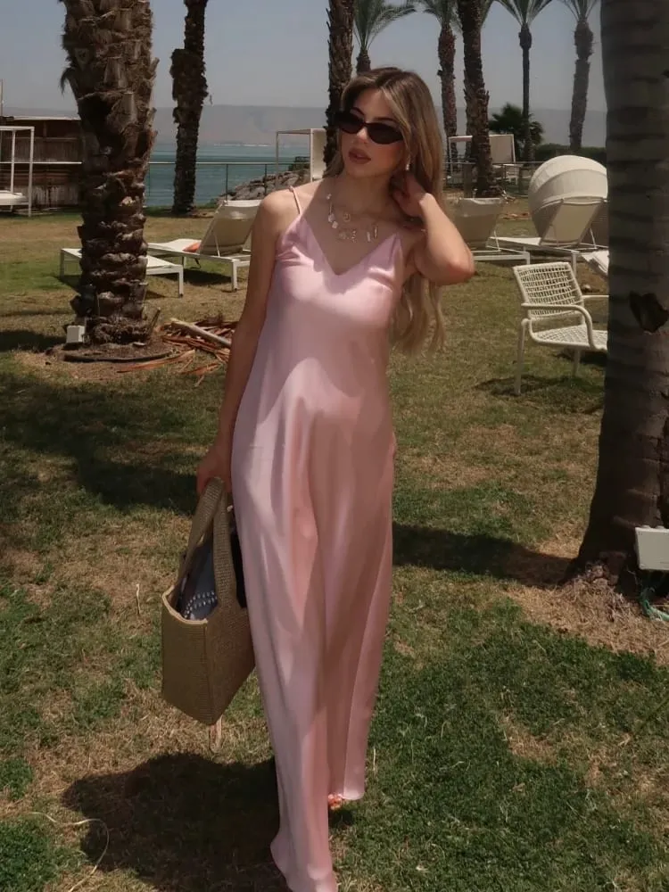 Trễ Vai Hồng Satin Đầm Maxi Thời Trang Không Tay Hở Lưng Ôm Body Khoét Hở Đồ Bầu Nữ Dạ Hội Áo Choàng 2025