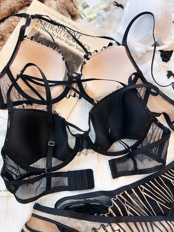 Sexy Hollow Push Up Bra Set French Thin Cup Underwear Women Classic Bandage Brassiere Black Temptation Lingerie Panties SetS