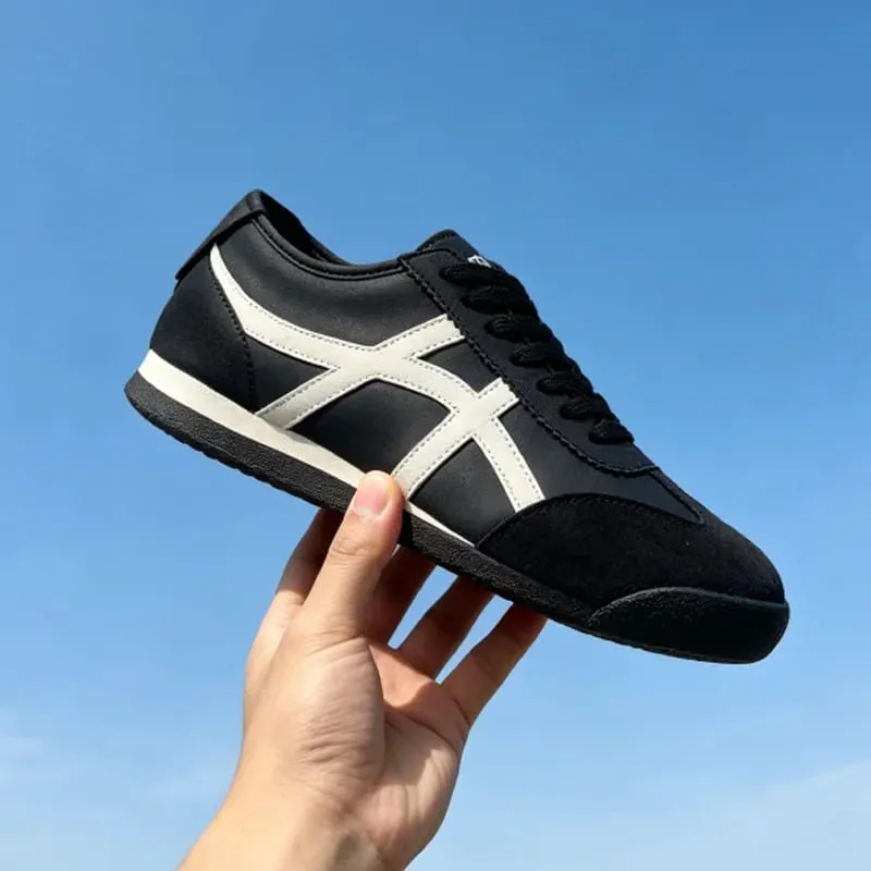 2026 New Stylish Men's Shoes Sizes 39-48 Large Size Striped Fashion Low-Top Casual Shoes Lightweight Versatile Sneakers
