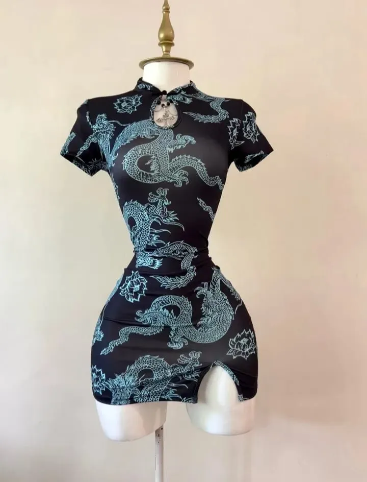 National Trend Style Dragon Pattern Improved Cheongsam Short-Sleeved Stand-Up Collar with Buttoned Sexy Slit Short Skirt