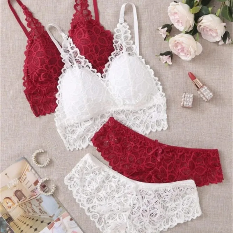 Sexy Lace Women's Underwear Set Seamless Wire-Free Hollow Out Bra and Panty with Embroidery Intimate Lingerie for Women