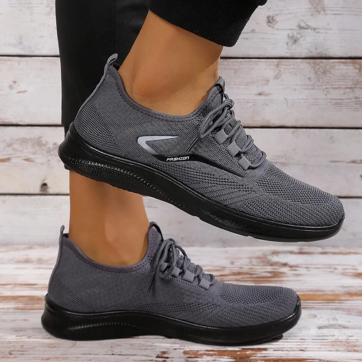 Man Shoes Men's Casual Shoes with Polyurethane Ultra-Light Sole the Upper Part Fits the Skin Better. Perfect for Summer!