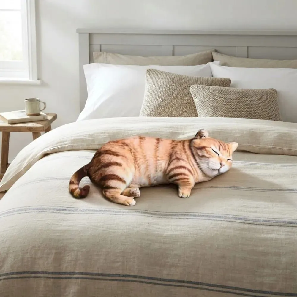 Plush Material Animal Body Pillow PP Cotton Filled Soft Texture Poultry Throw Pillows Cat Pattern 40cm Size