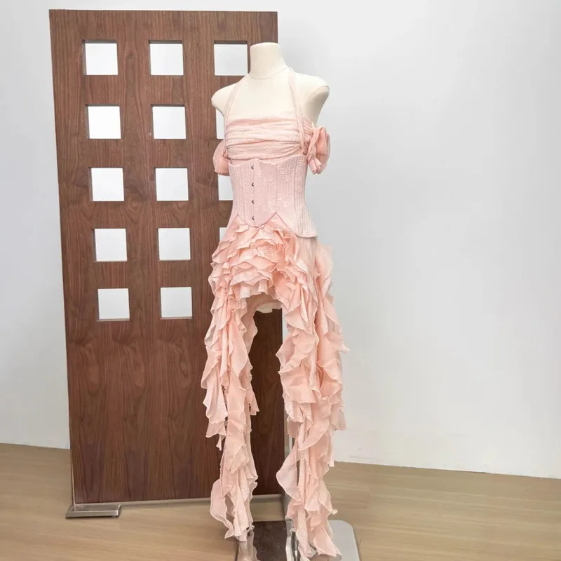 Women's Ruffle Edge Pleated Dress Three Piece Set Sexy Backless Ruffle Edge Dress Suitable for Parties and Cocktail Parties