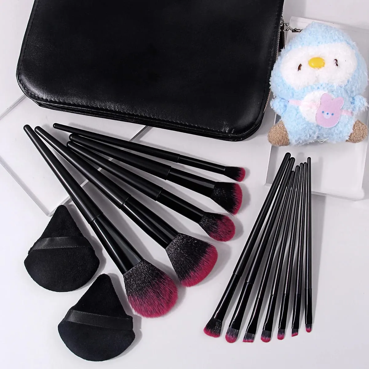 16PCS Black & Pink Makeup Brushes Set Free Shipping with Bag Puffs & Pendant