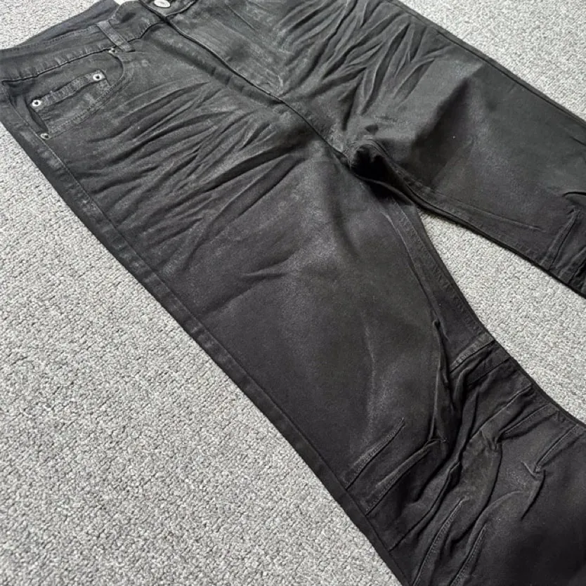 American retro heavy industry men and women black gothic retro casual loose jeans High street coated micro-flare jeans