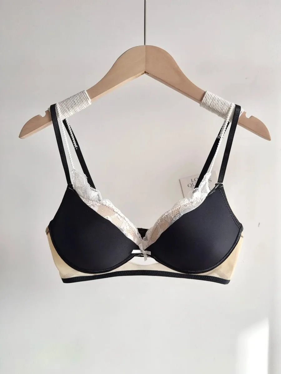 Lace Sexy Pure Desire Lingerie Set for Women Push-Up & Bust Enhancing for Small Chest 2026 Arrival Bestseller Side