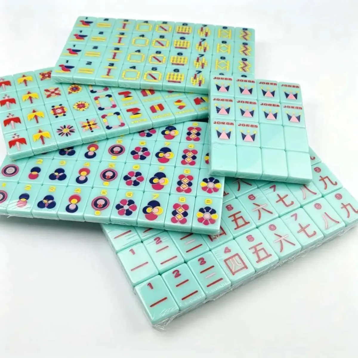 Classic Pastel Blue Mahjong Set American Style Acrylic Mah Jongg 160 Pieces Rounded Edge Table Game Christmas Gift