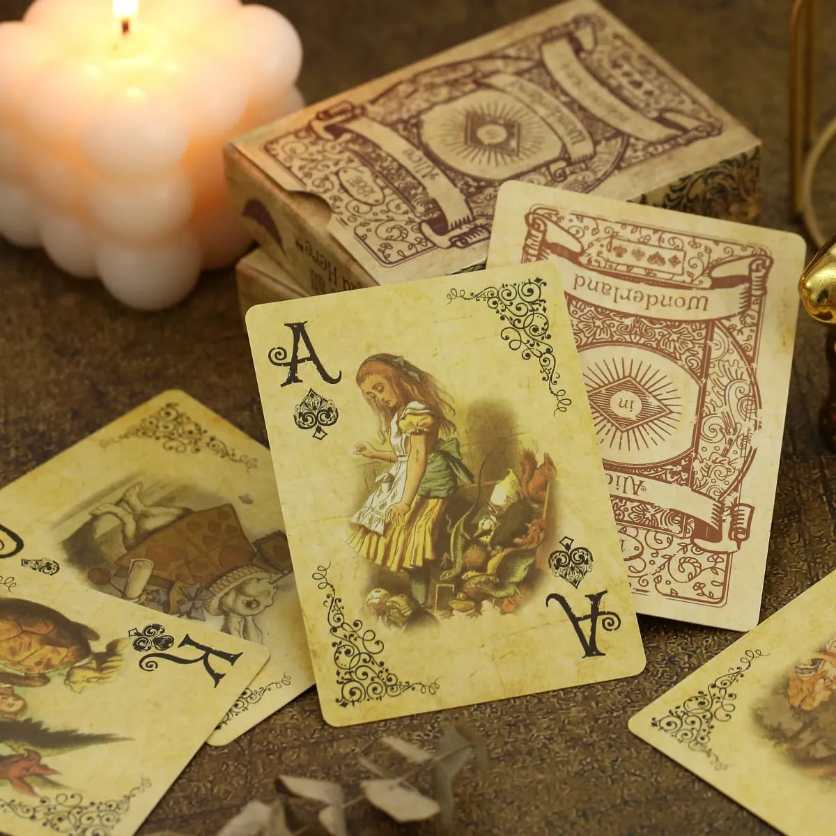 ​1Set Vintage Style Playing Cards Alice in Wonderland Poker Playing Cards Deck Board Games Retro Poker Never open