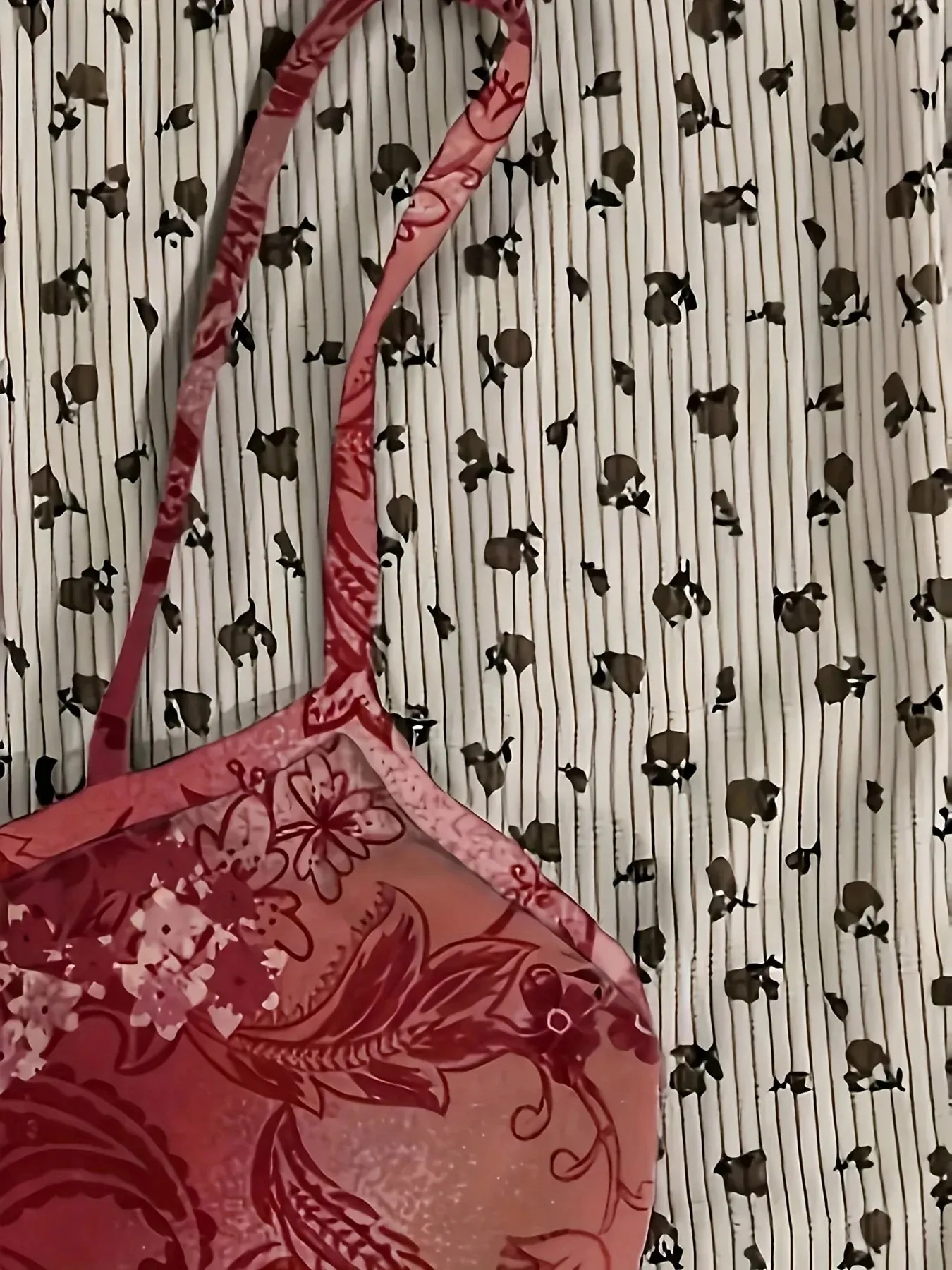 Vintage Floral Pattern Red Sexy Vest Women's Short Top