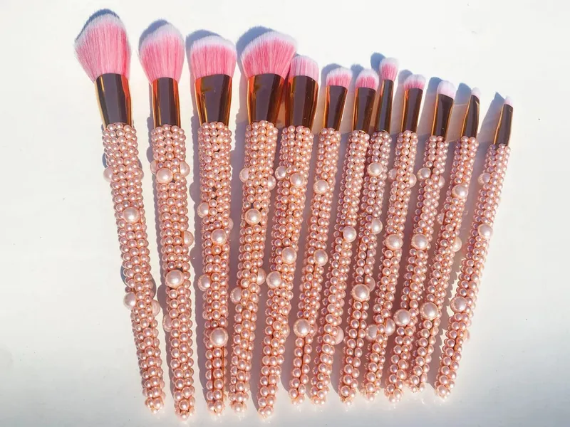 Diamond-studded Makeup Brushes 12Pcs/set Gems Makeup Beauty Tools Full Diamond Loose Powder Foundation Concealer Brush Bling