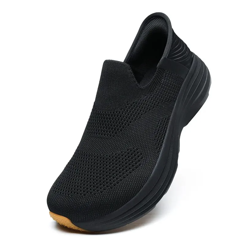 2026 New Slip On Walking Shoes Men Breathable Soft Sole Comfortable Casual Sneakers