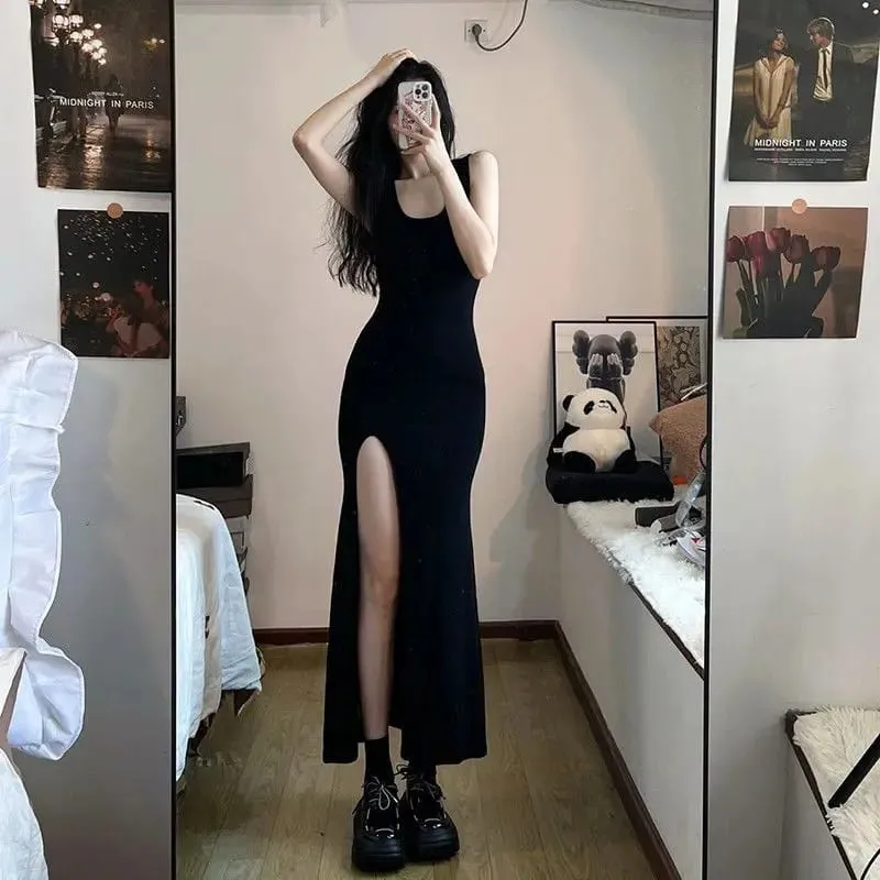 Summer New Black Queen Style Sexy Strap Dress for Women's Clothing Design Slim fit Split Hip hugging Long Skirt