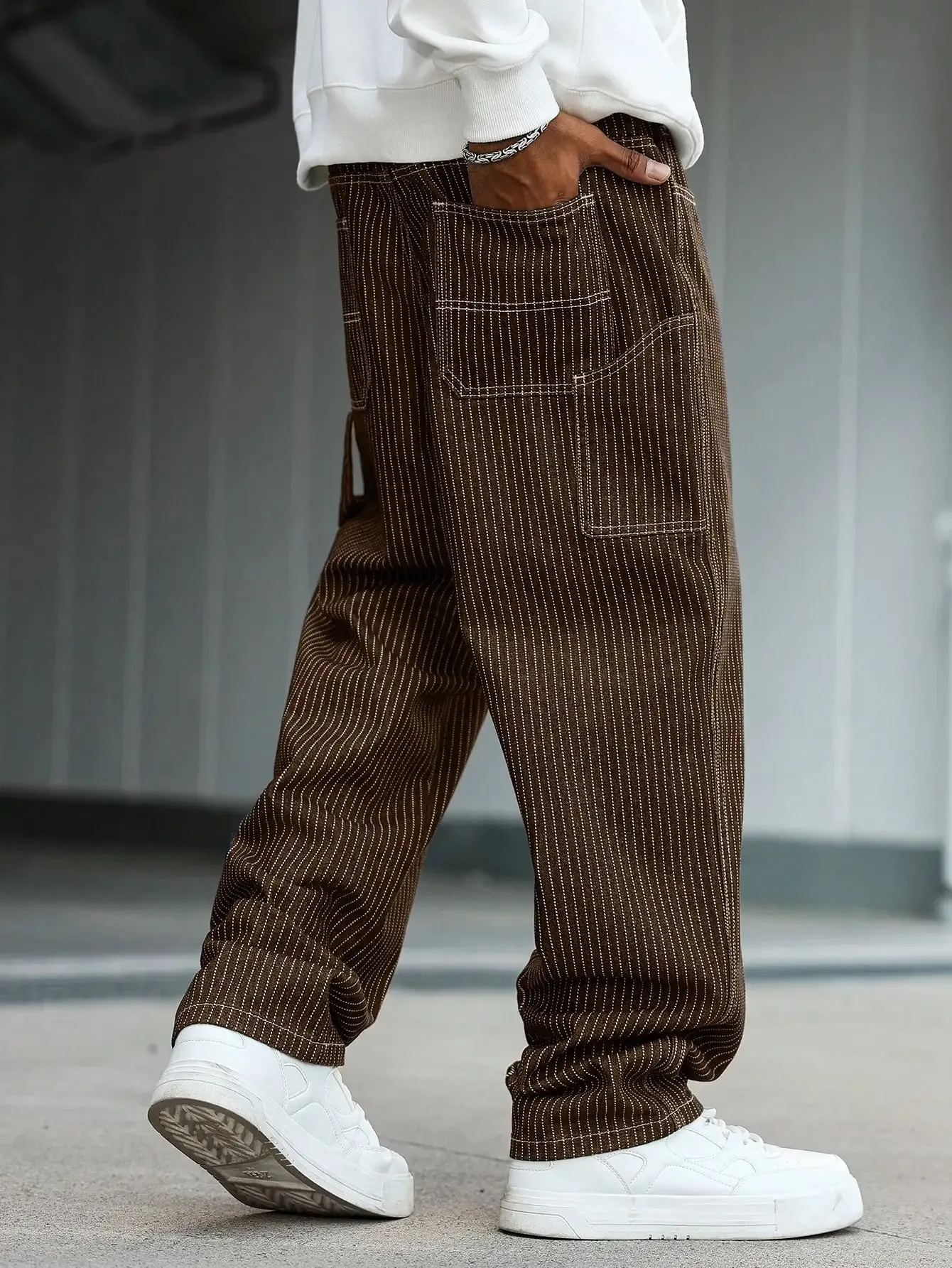 Men's vintage brown-and-white thin pinstripe loose wide-leg denim trousers Y2K workwear street-style unisex casual jeans