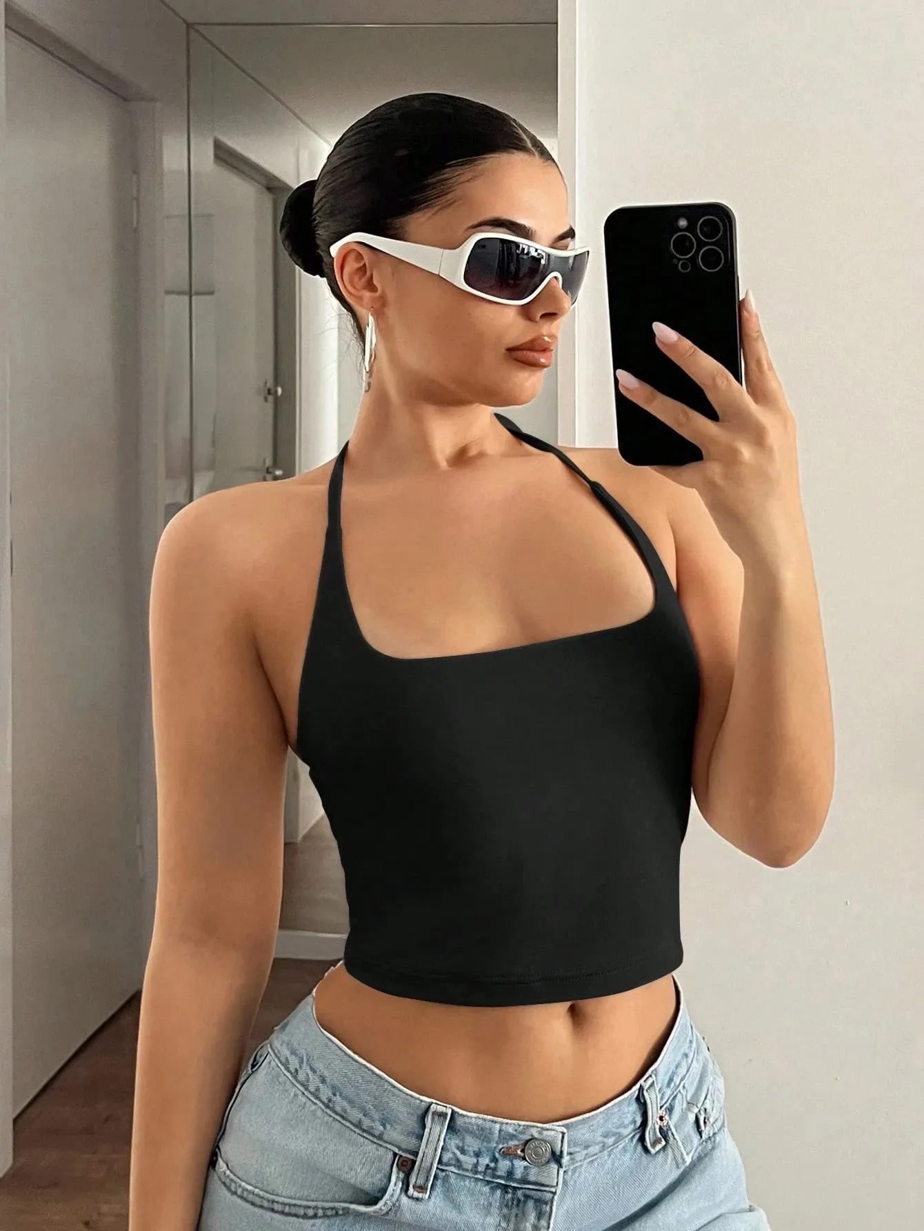 Women's Sexy Slim Fit Halter Neck Backless Back Tie-Strap Cami Top Casual Solid Color Spaghetti Straps Crop Top Spring/Summer