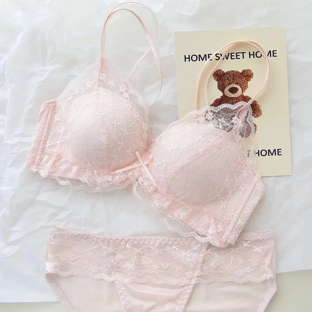 Dolce set di lingerie in pizzo trasparente con doppie spalline, reggiseno senza fili per sollevare e raccogliere il seno piccolo
