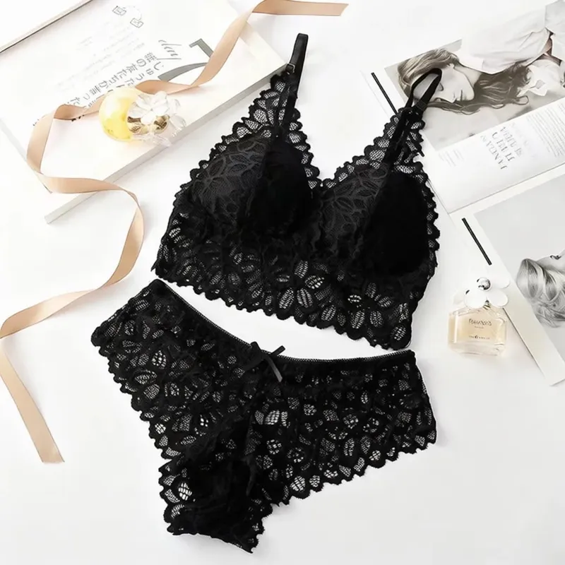 French Style Lace Lingerie Set Wireless Bra Panty Sexy Breathable Thin Cup Underwear Comfortable Gathered Intimate Wear