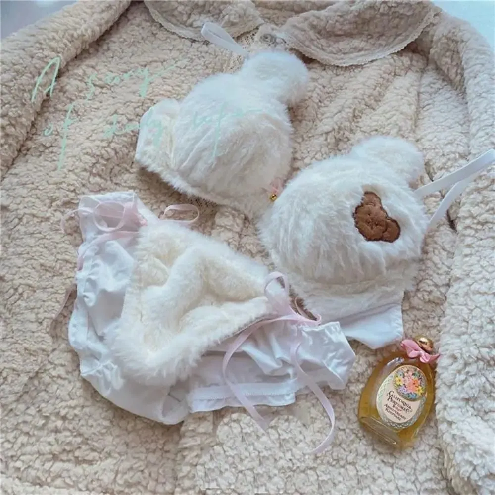 Fashion Women Lingerie Set No Steel Ring Cartoon Bear Winter Bra & Brief Sets Soft Women Lingerie Women