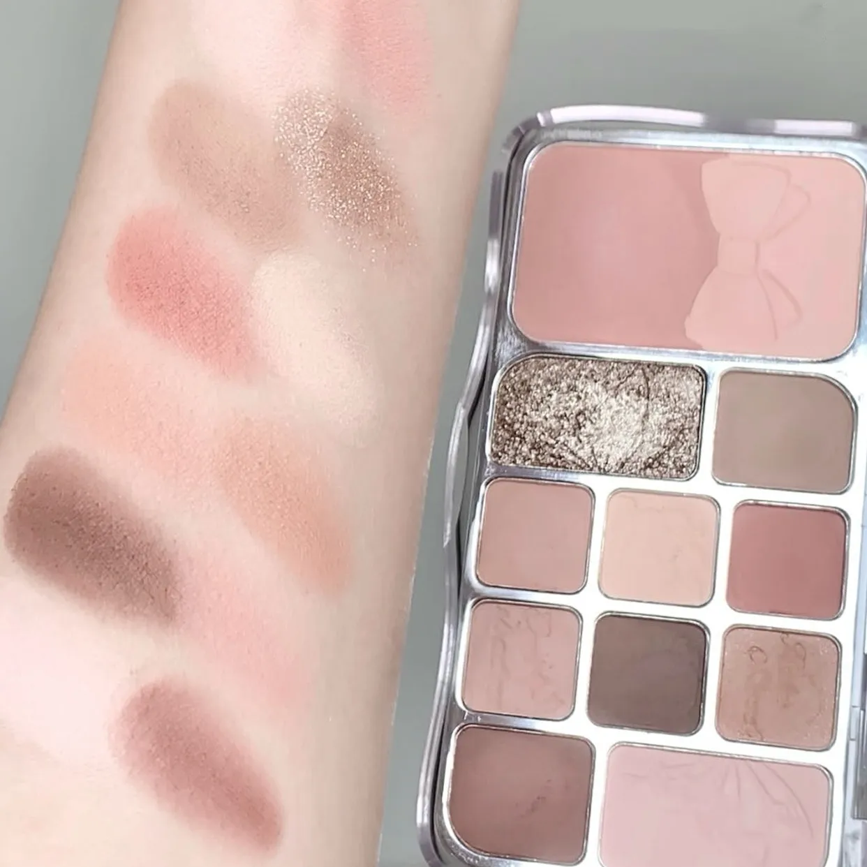12 Colors Shimmer Matte Eyeshadow Palette Rose Pink Glitter Earth Color Eye Shadow Cosmetics Lasting Waterproof Makeup Palette