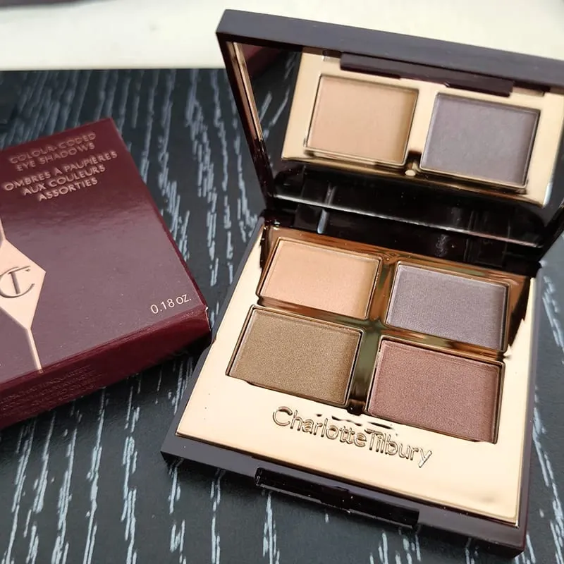 Charlotte Brand Senaste Stil 9 Färger Ögonskuggspalett & Högglans Reparation Ädelstensskiva Natur Lätt att färga Tilbury Cosmetics