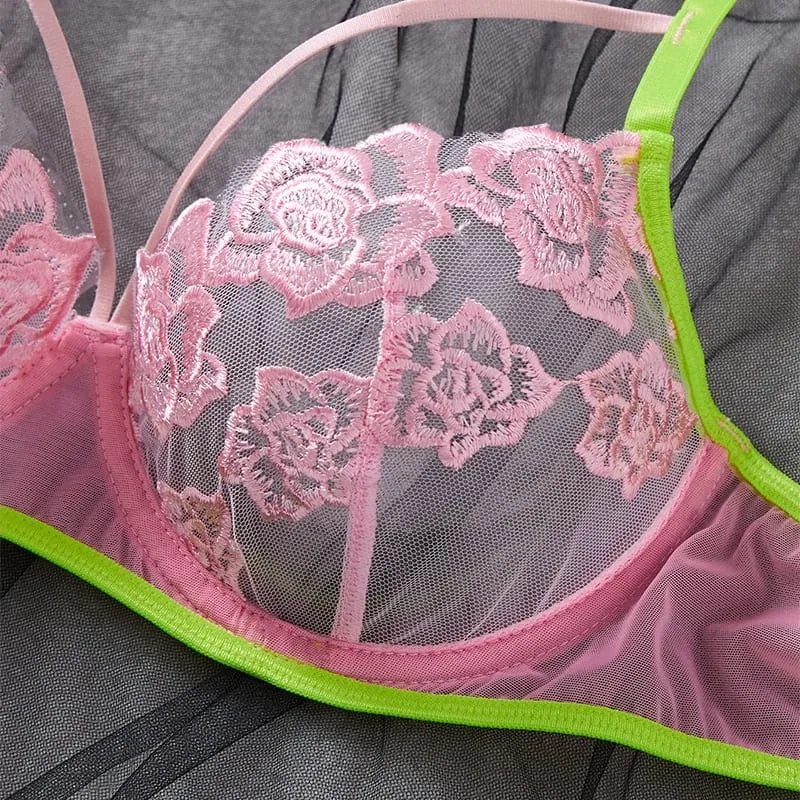 Women Lingerie Thong Outfit Sexy Transparent Mesh Bra Delicate Floral Lace Sheer Elegant Fashion Apparel Daily Ladies Underwear