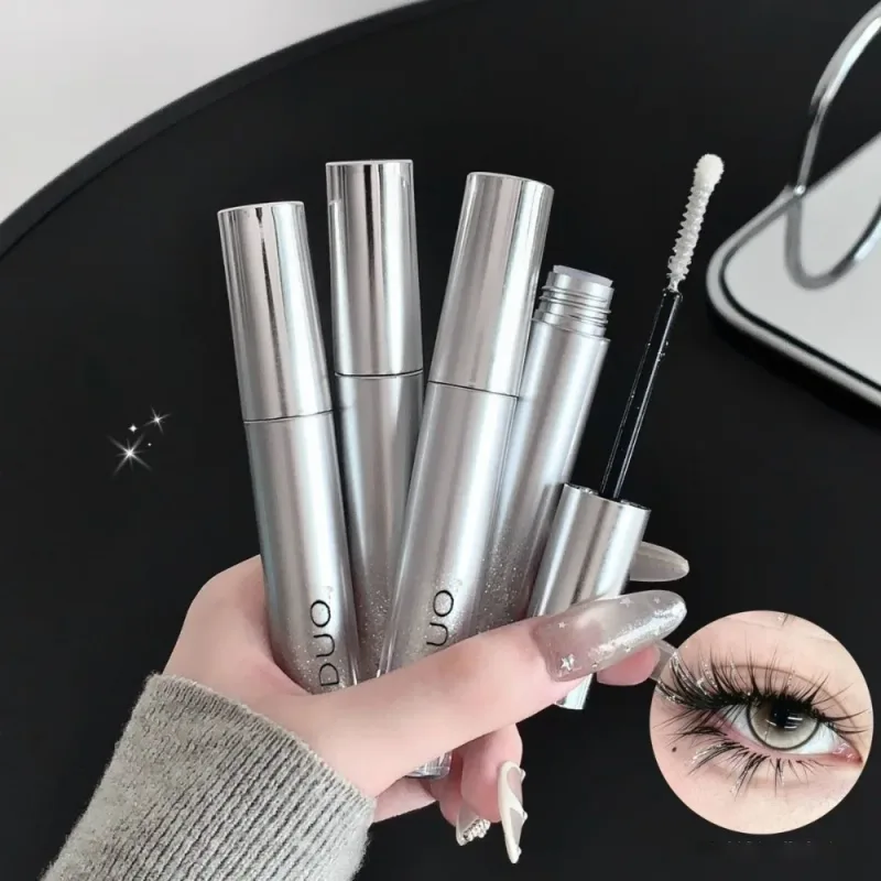 Silvery Shining Mascara Fine Glitter Highlight Lengthening Curling No Smudging Waterproof Natural 3D Sparkling Eye Makeup