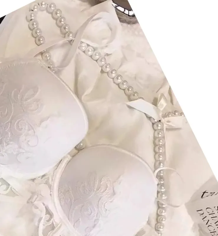 Red Lingerie Set for Wedding Bride Push-Up Bra To Make Small Breasts Look Larger Side Support Dragon Zodiac Year Bra Set