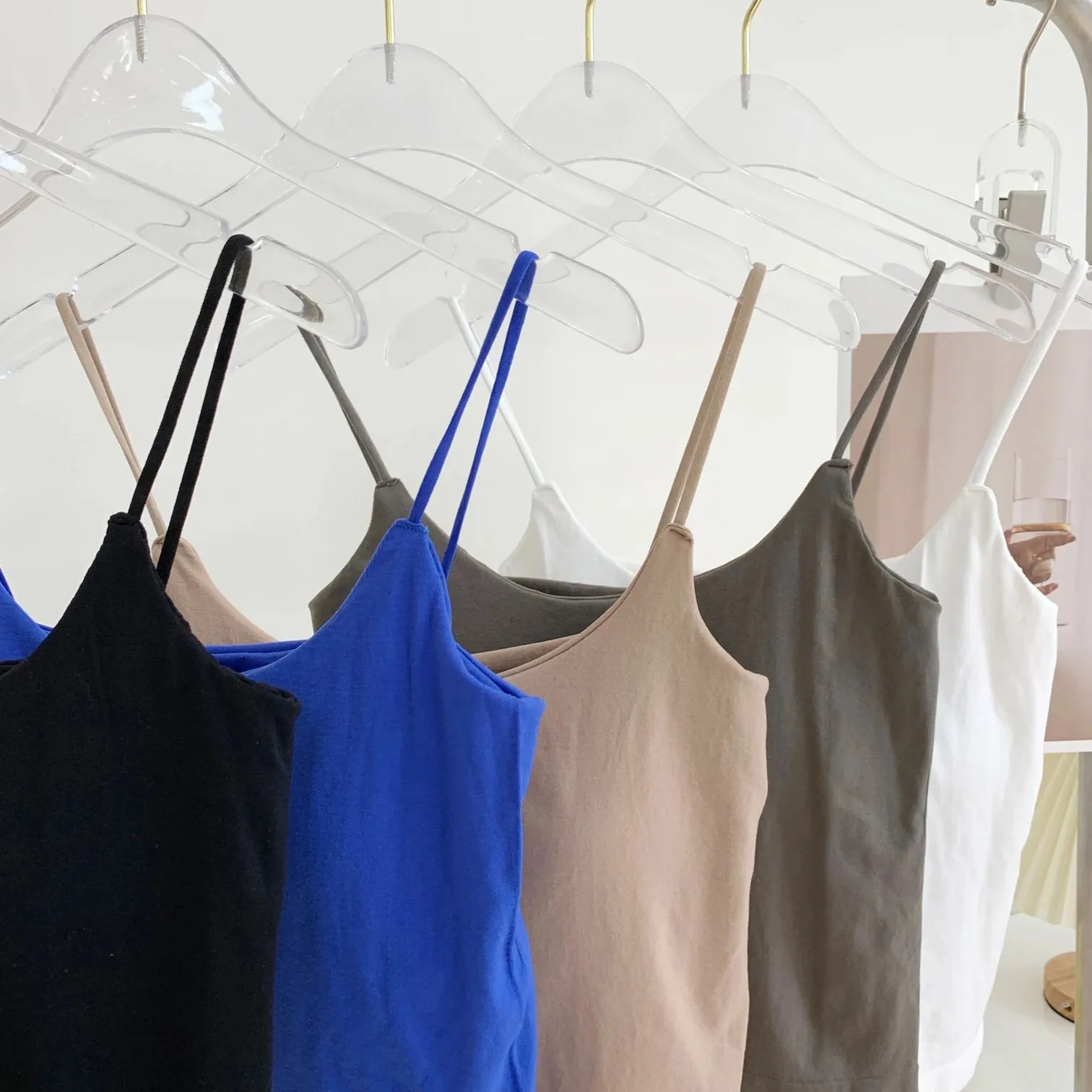 Zjaiss 2026 Summer Pure Desire Sexy Camisole Top Adjustable Spaghetti Strap Crop Top Women's Solid Color Y2K Tank Top