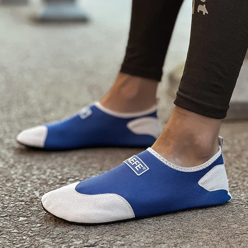 Light Water Shoes Men Women Swimming Diving Socks Shoes Beach Sandal Shoe for Men Seaside Non-Slip Sneakers Socks Slipper