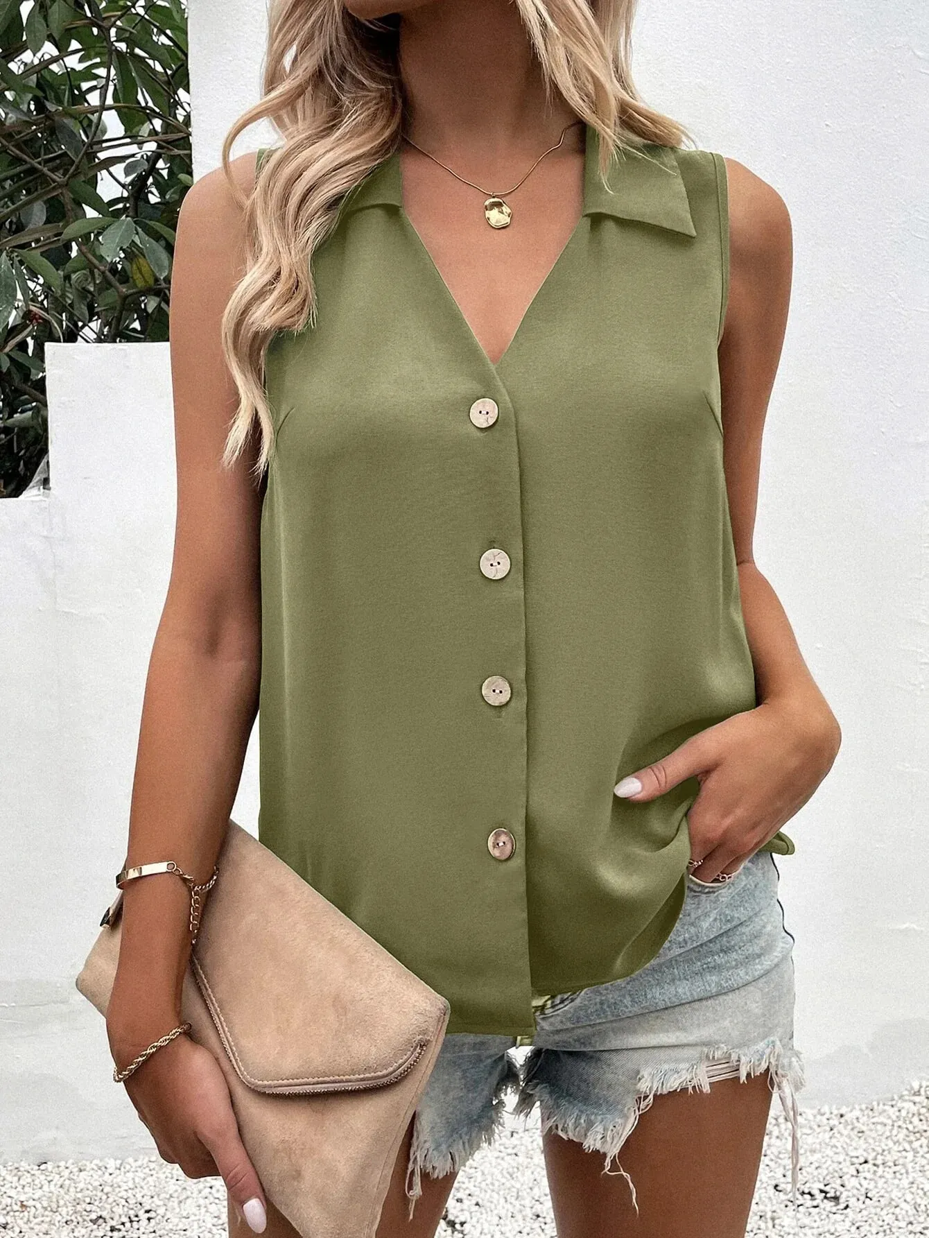 Women's V-Neck Button Chiffon Blouse Summer Lightweight Loose Casual Sleeveless Top Office Lady Solid Color Basic Vest